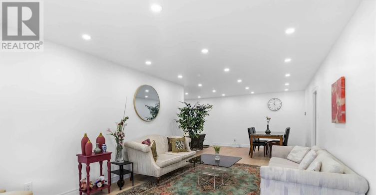 MAIN-220 Torresdale Avenue, Toronto, ON, M2R 3E8 - 4