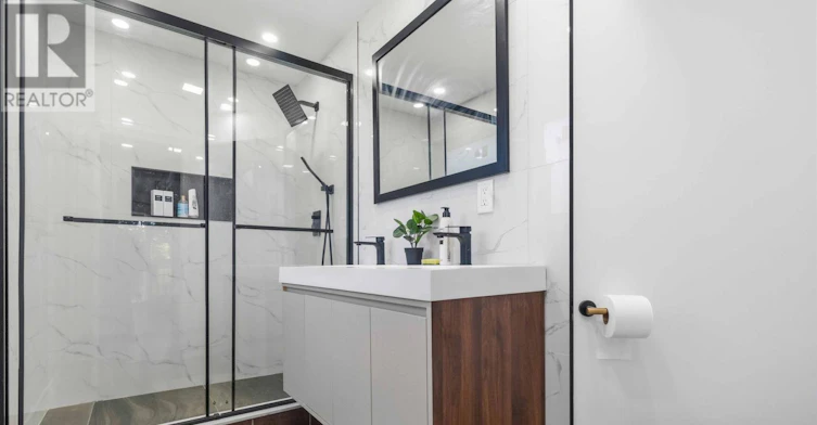 MAIN-220 Torresdale Avenue, Toronto, ON, M2R 3E8 - 16