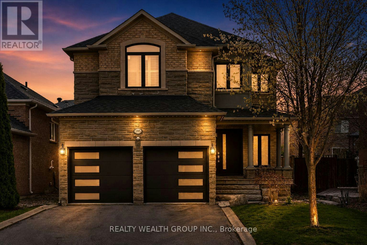 185 Regency View Heights, Vaughan, ON, L6A 3V3