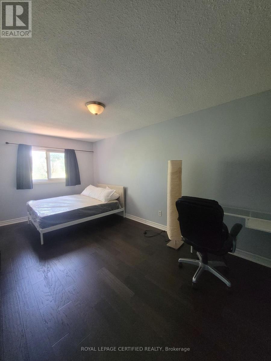 ROOM-1452 Creditwoodlands Court, Mississauga, ON, L5C 3J5 - 5