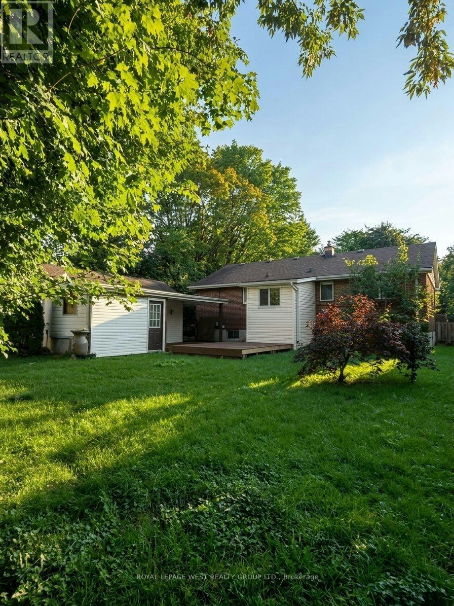 128 Stuart Street E, London, ON, N5Y 1S6 - 8