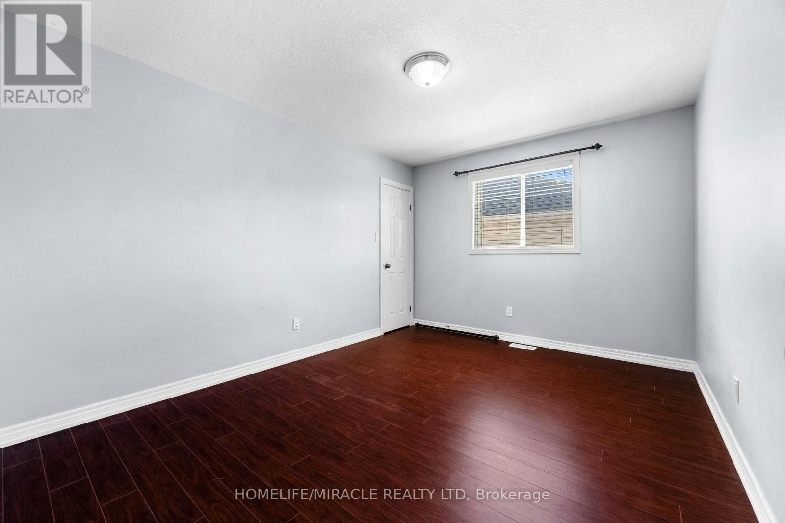 4 Clairfields Drive W, Guelph, ON, N1G 5H5 - 37