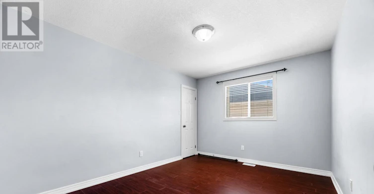 4 Clairfields Drive W, Guelph, ON, N1G 5H5 - 37
