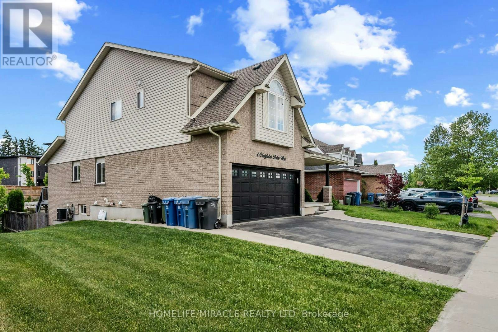 4 Clairfields Drive W, Guelph, ON, N1G 5H5 - 2