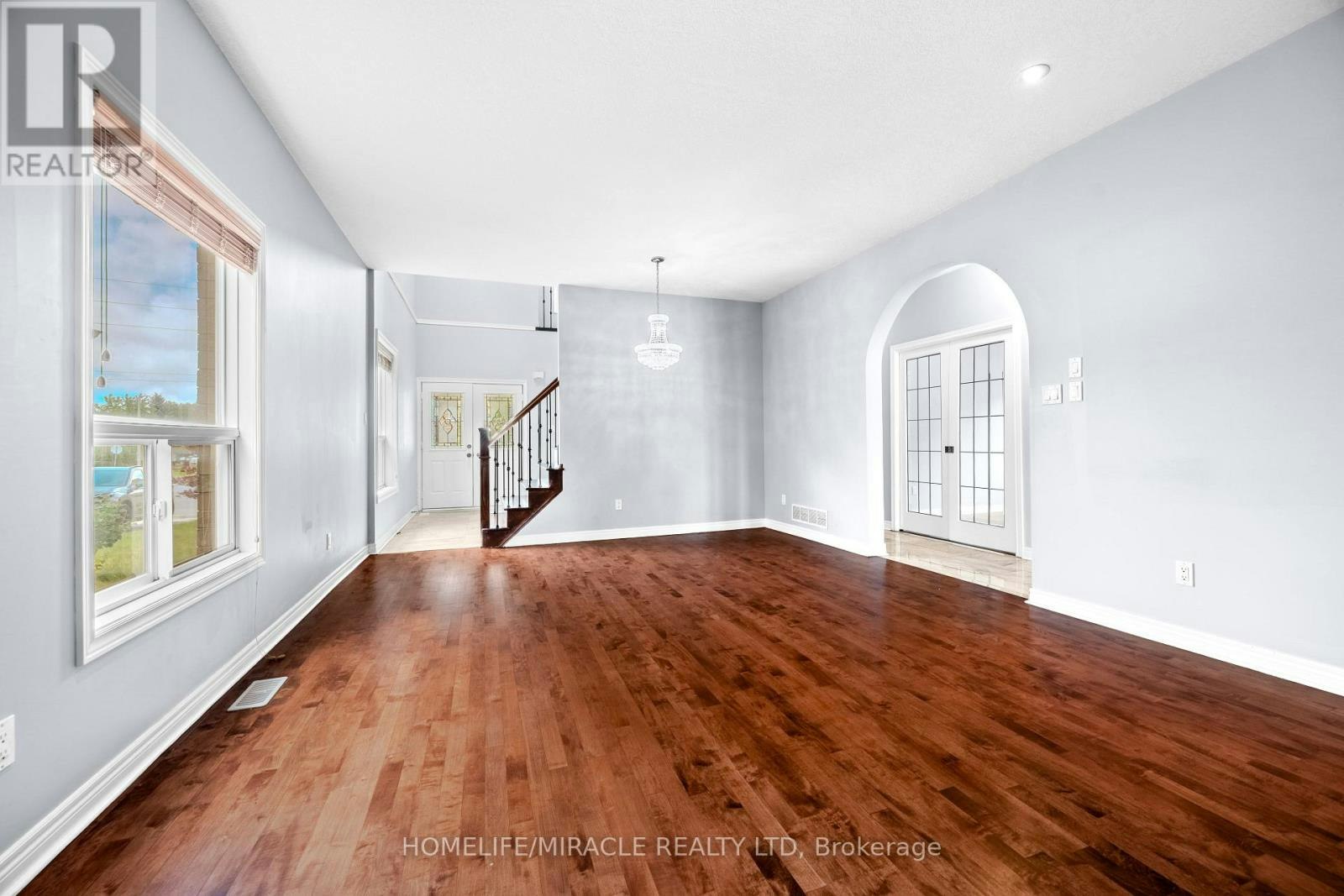 4 Clairfields Drive W, Guelph, ON, N1G 5H5 - 8