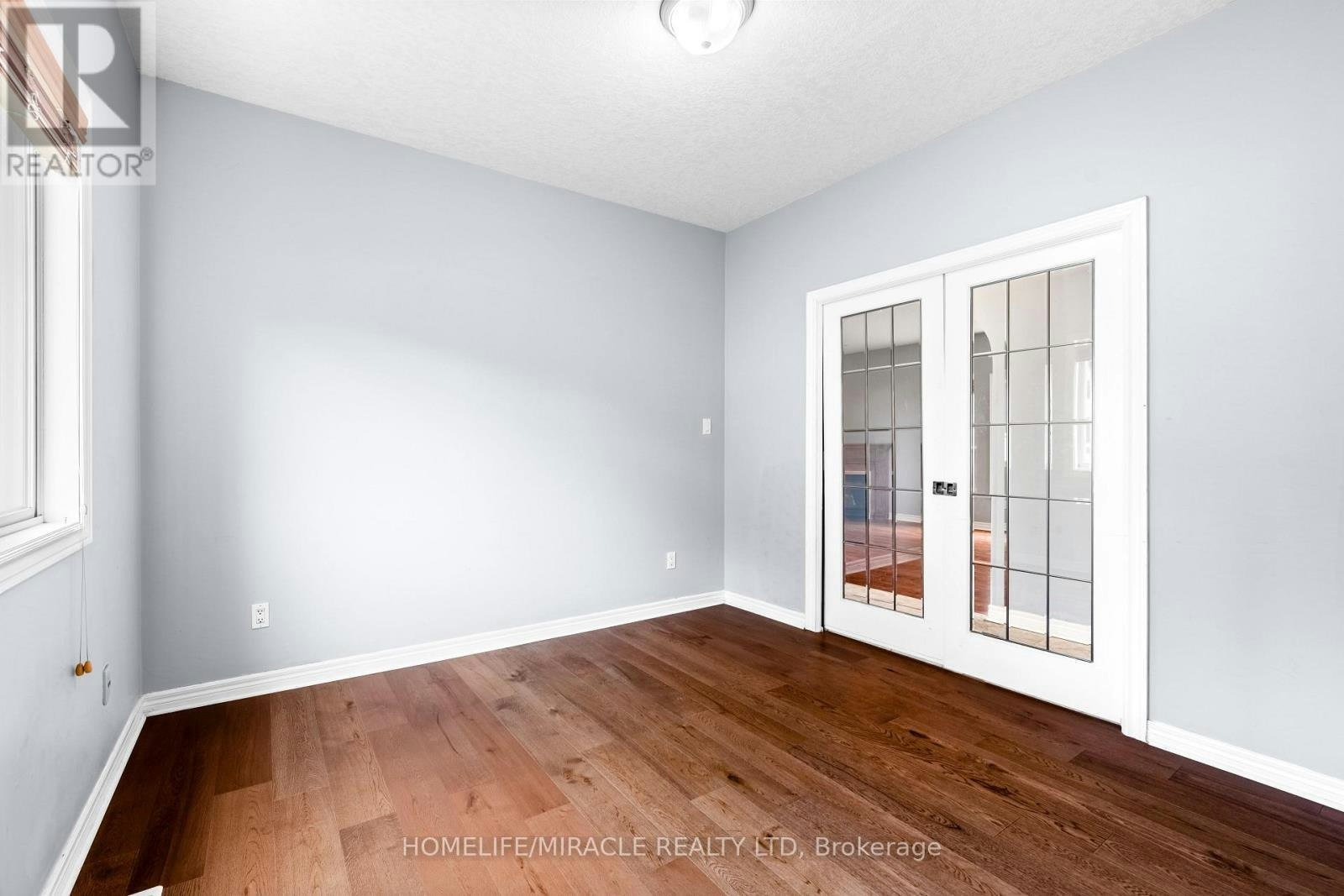 4 Clairfields Drive W, Guelph, ON, N1G 5H5 - 9