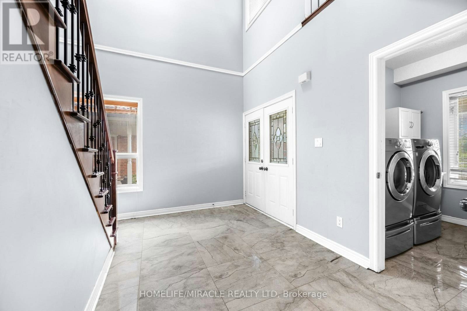4 Clairfields Drive W, Guelph, ON, N1G 5H5 - 5