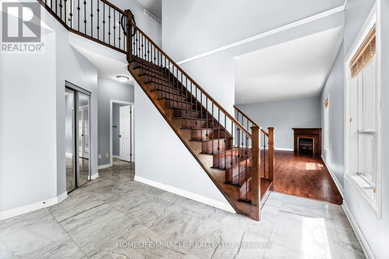 4 Clairfields Drive W, Guelph, ON, N1G 5H5 - 6