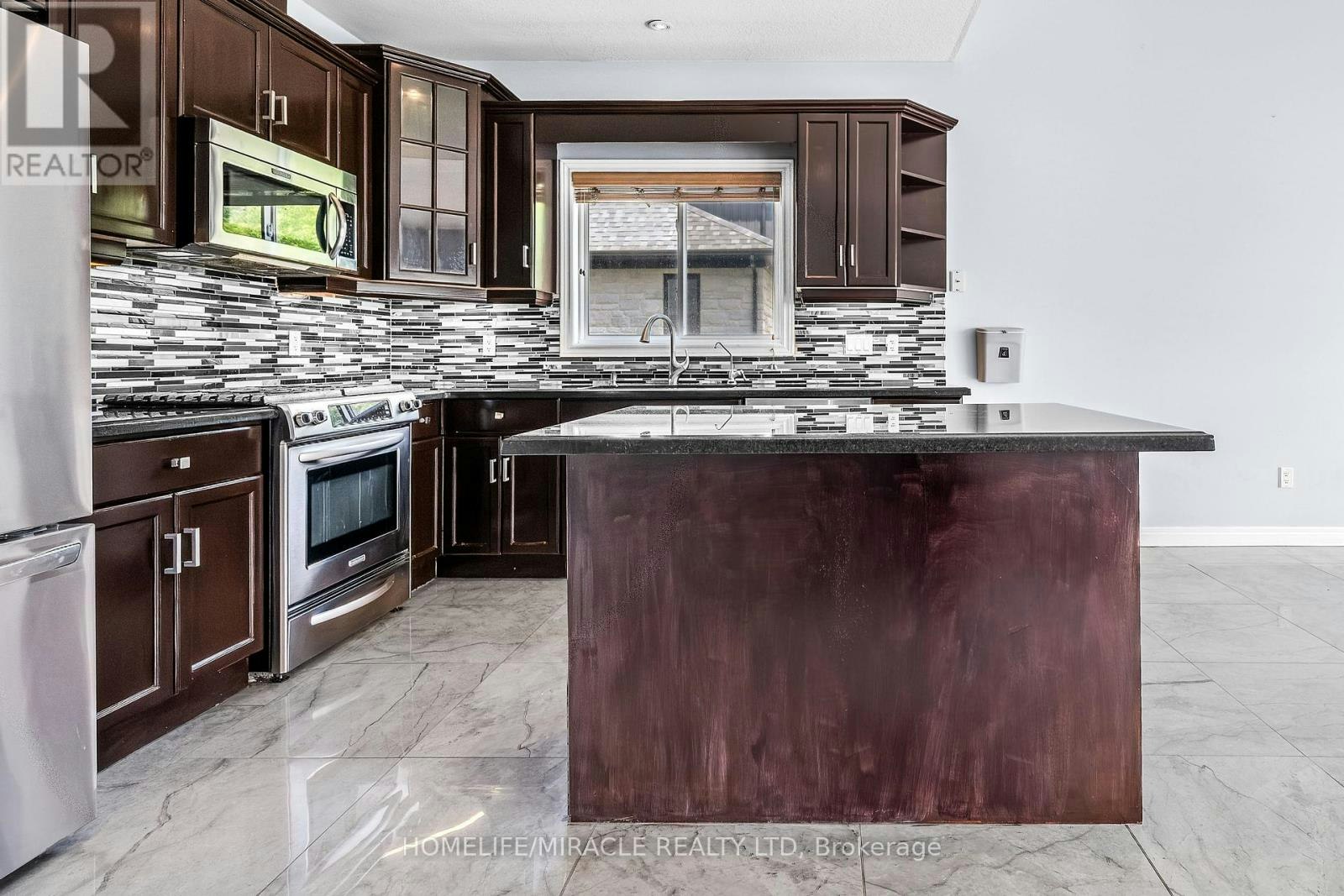 4 Clairfields Drive W, Guelph, ON, N1G 5H5 - 14