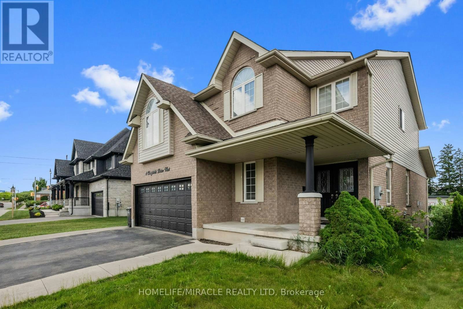 4 Clairfields Drive W, Guelph, ON, N1G 5H5 - 3