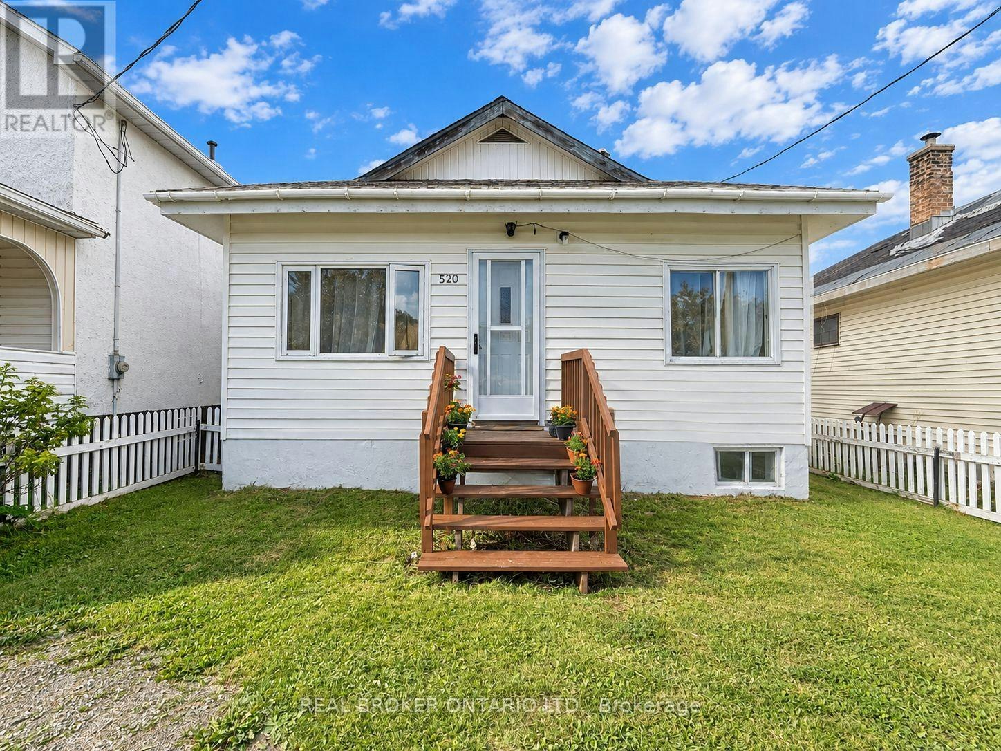 520 Front Street, Atikokan, ON, P0T 1C0