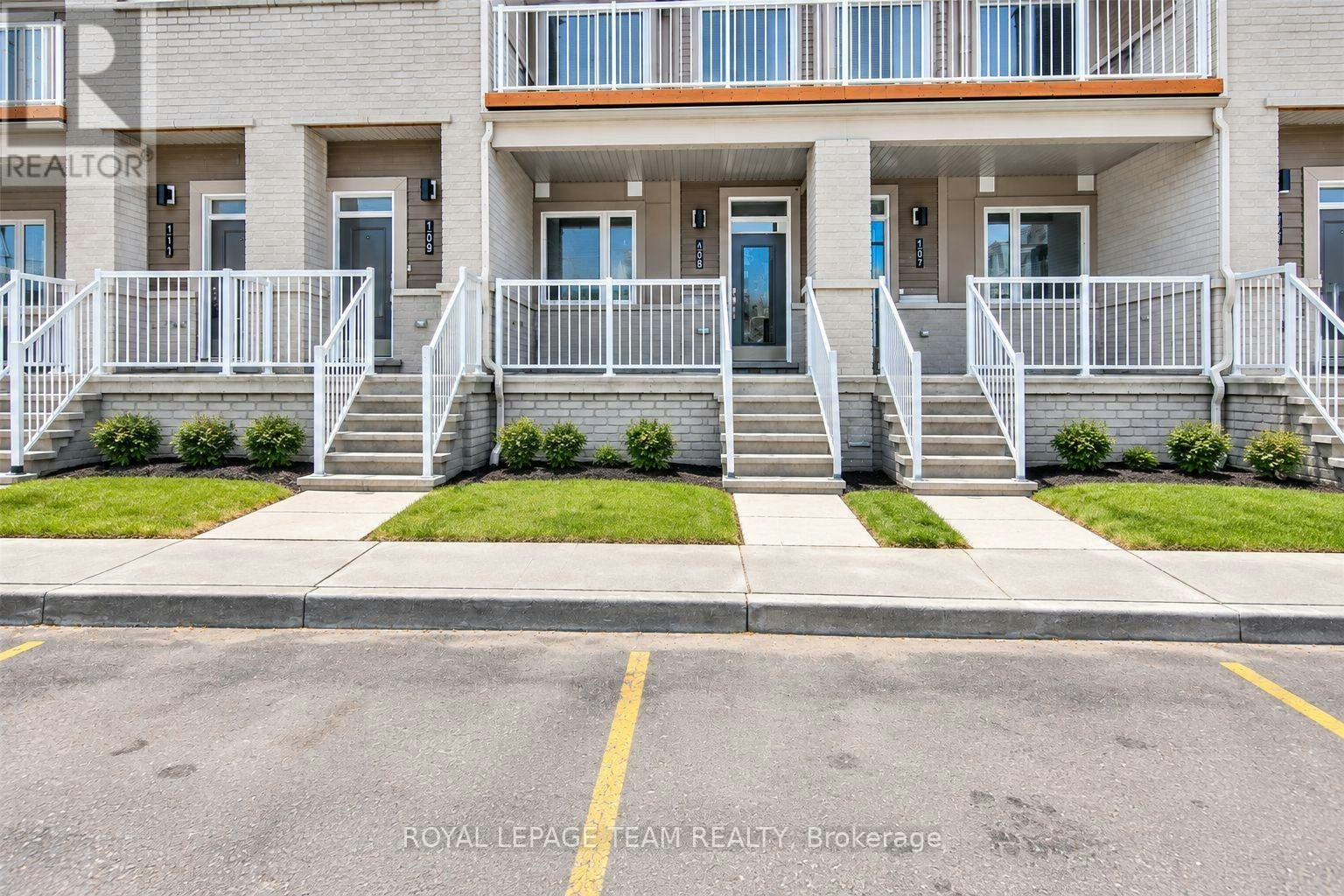325 Olivenite Private, Ottawa, ON, K2J 7J4