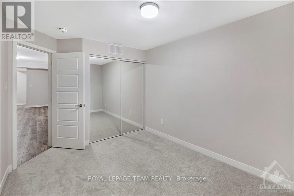 325 Olivenite Private, Ottawa, ON, K2J 7J4 - 18