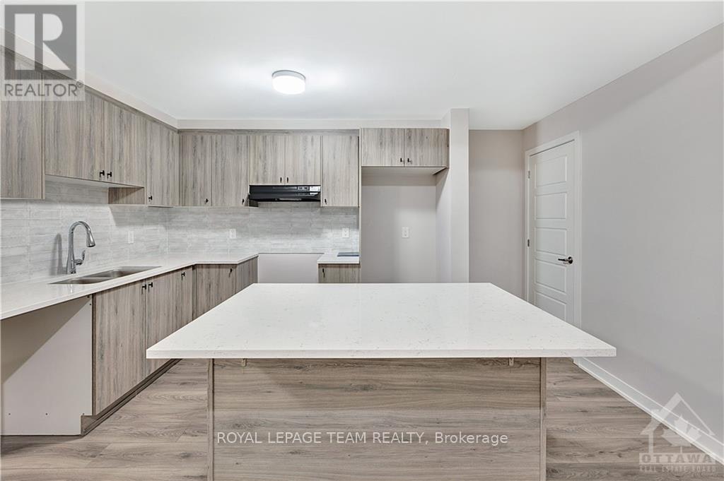 325 Olivenite Private, Ottawa, ON, K2J 7J4 - 14