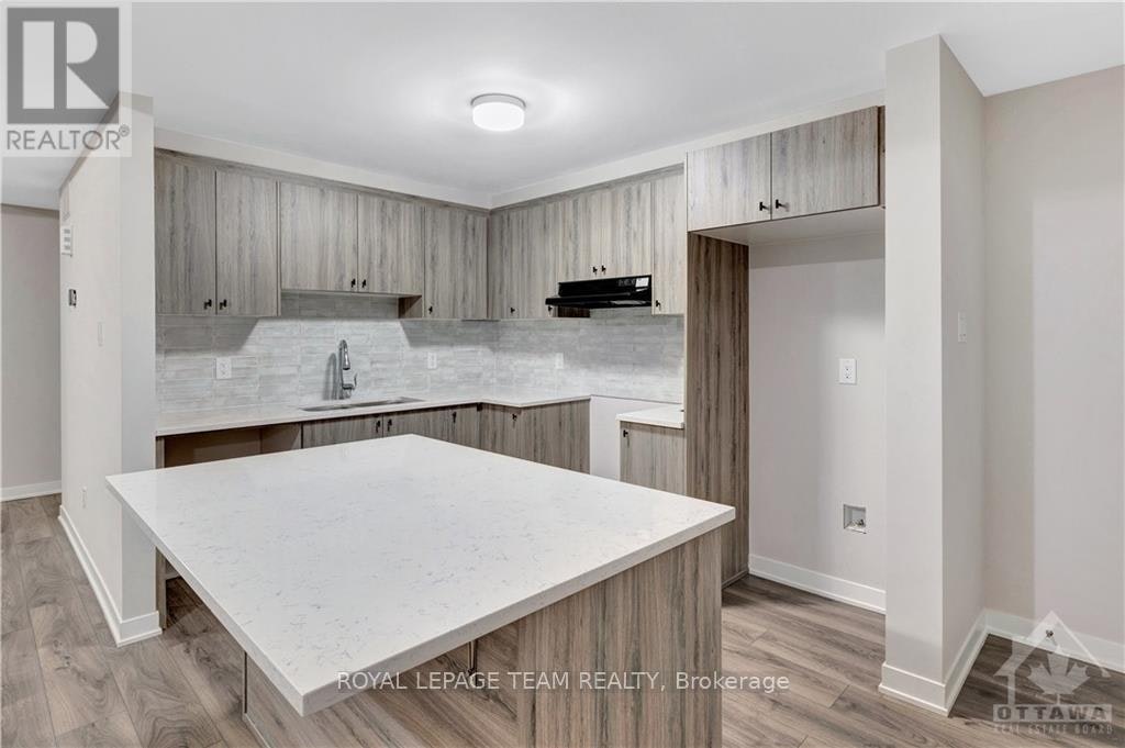 325 Olivenite Private, Ottawa, ON, K2J 7J4 - 15
