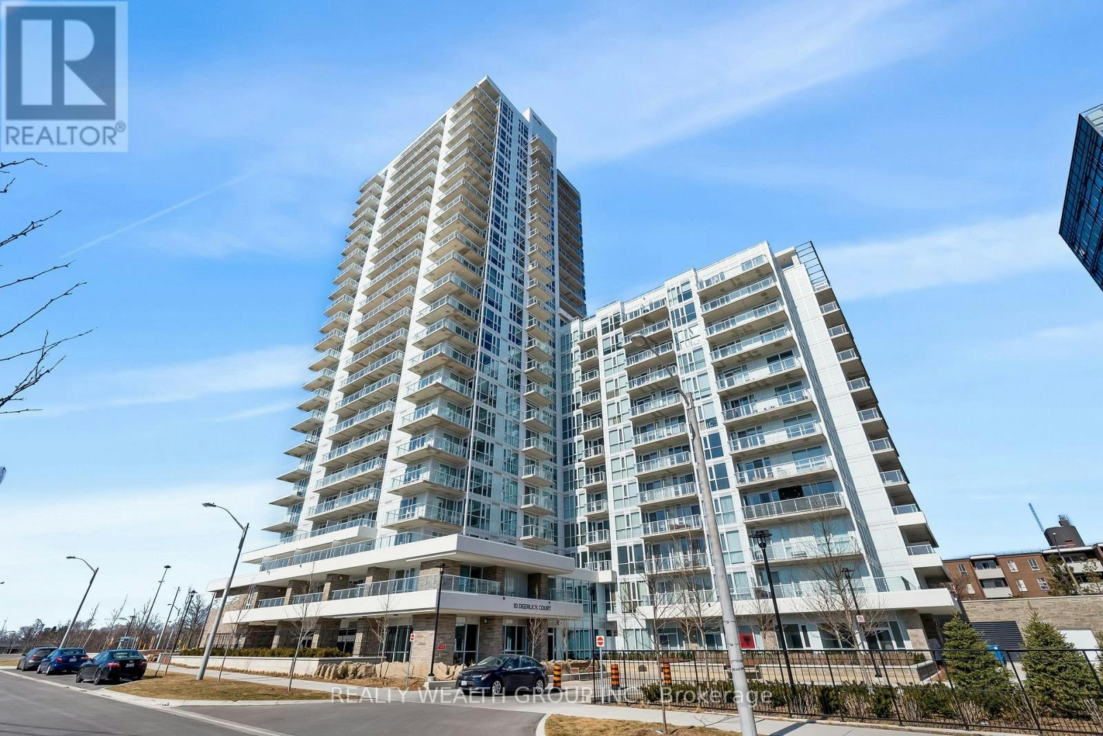 2101-10 Deerlick Court, Toronto, ON, M6A 0A7