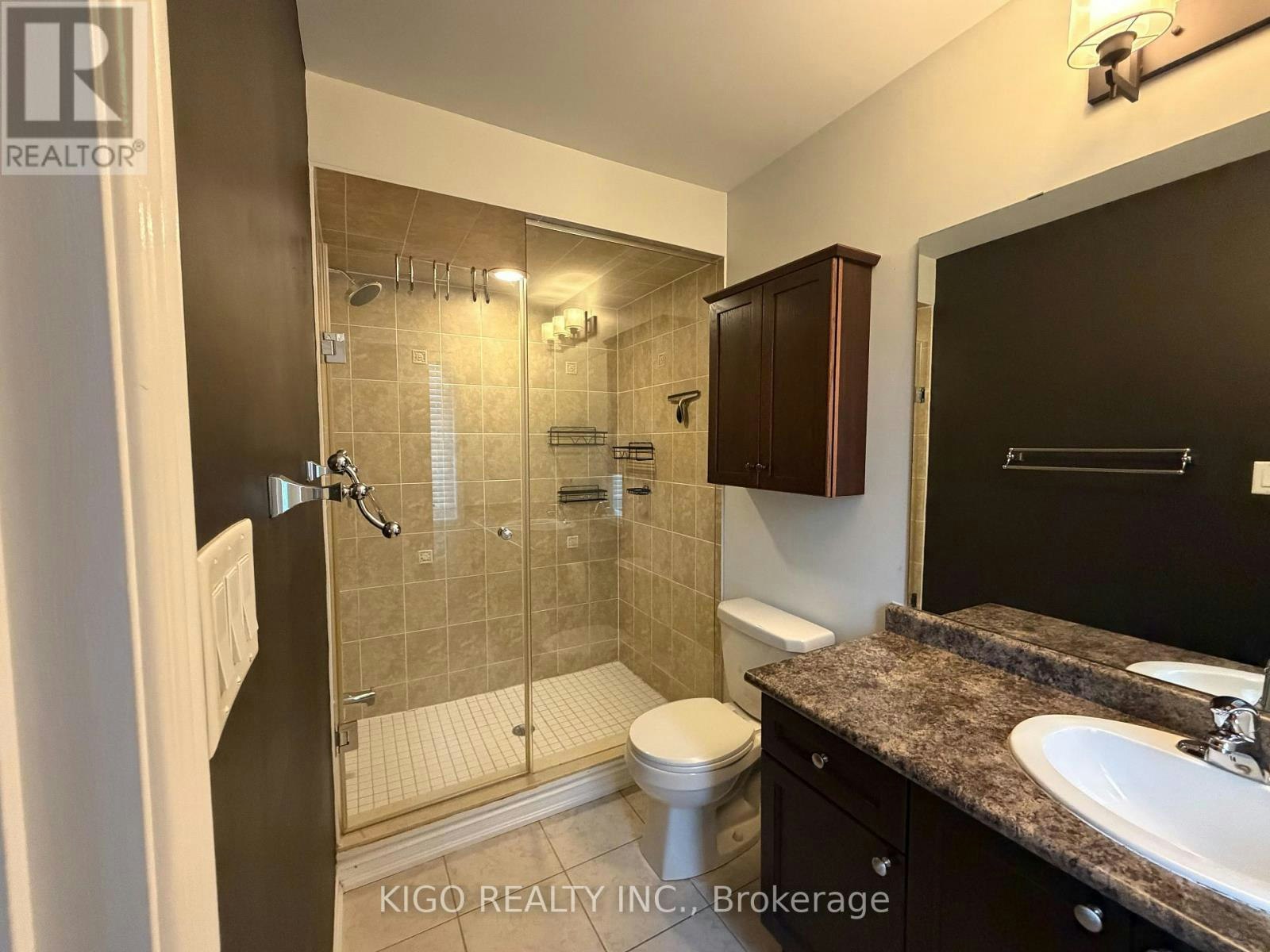 21 Summerside Avenue, Whitby, ON, L1R 0G3 - 12