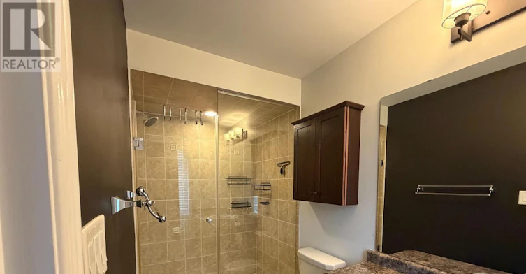21 Summerside Avenue, Whitby, ON, L1R 0G3 - 12