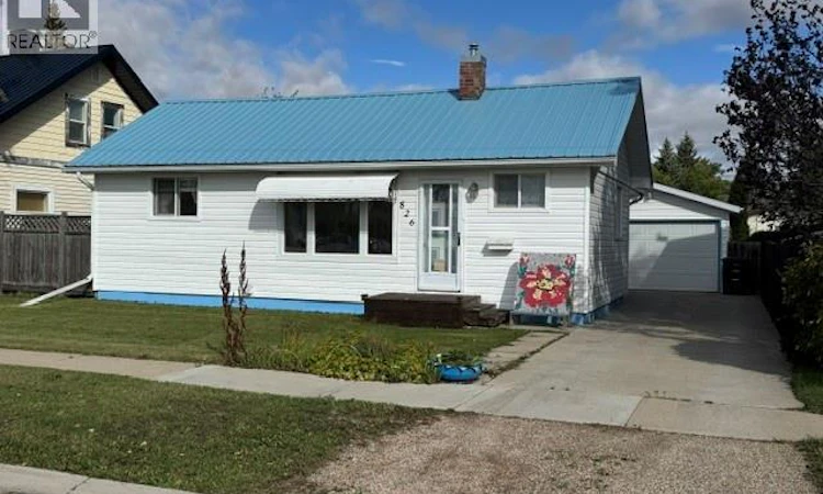 826 10th Street