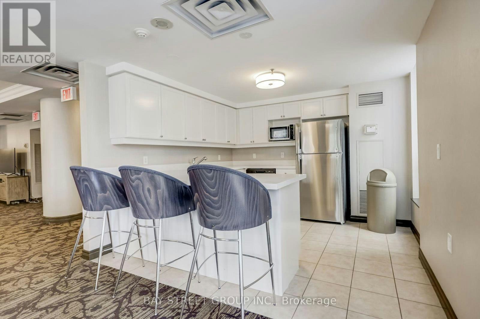 812-20 Olive Avenue, Toronto, ON, M2N 7G5 - 11