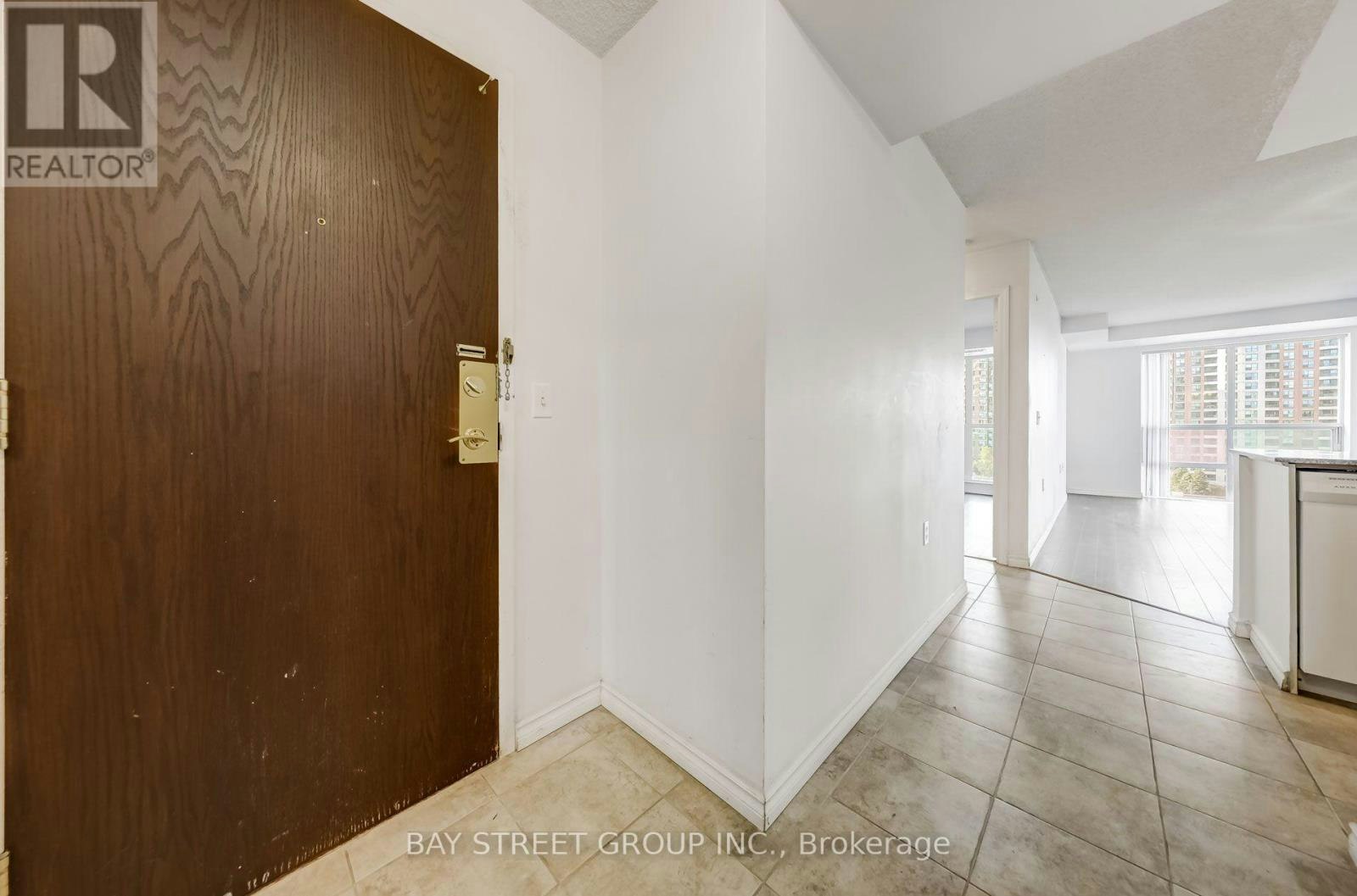812-20 Olive Avenue, Toronto, ON, M2N 7G5 - 21