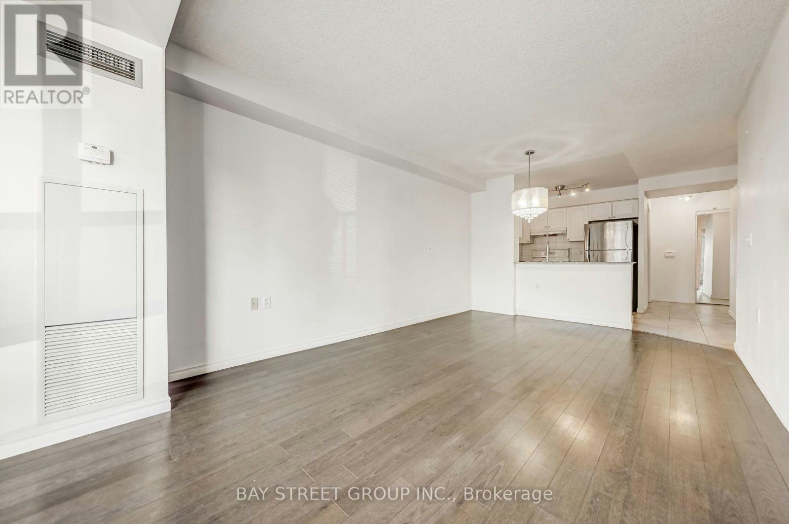 812-20 Olive Avenue, Toronto, ON, M2N 7G5 - 17