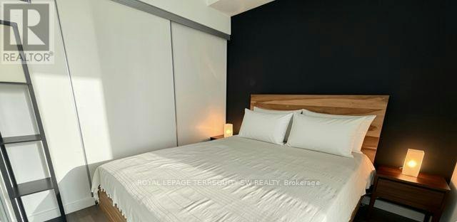 2401-70 Distillery Lane, Toronto, ON, M5A 0E3 - 6
