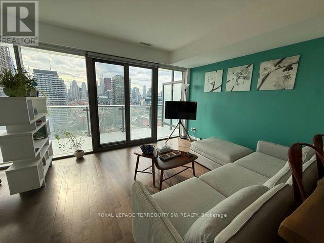 2401-70 Distillery Lane, Toronto, ON, M5A 0E3 - 3