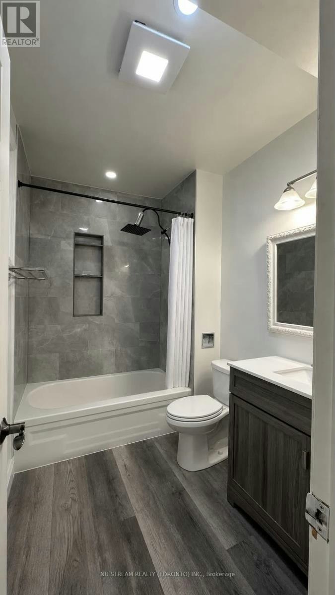MAIN - 4-75 Upper Canada Drive, Toronto, ON, M2P 2A2 - 6