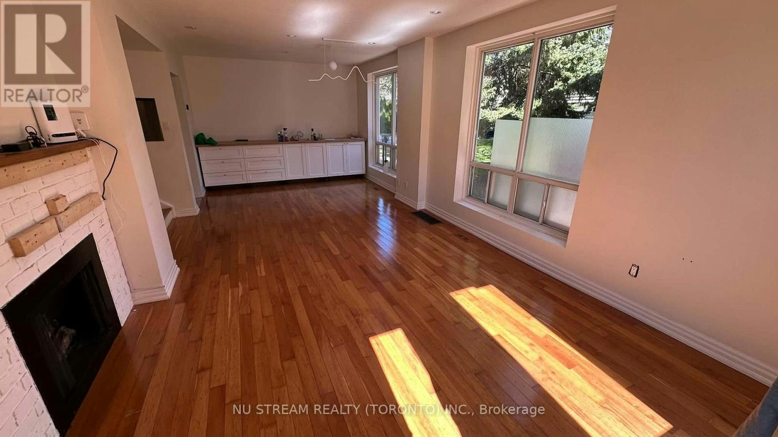 MAIN - 4-75 Upper Canada Drive, Toronto, ON, M2P 2A2 - 7