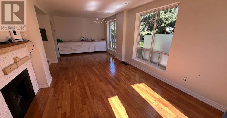 MAIN - 4-75 Upper Canada Drive, Toronto, ON, M2P 2A2 - 7