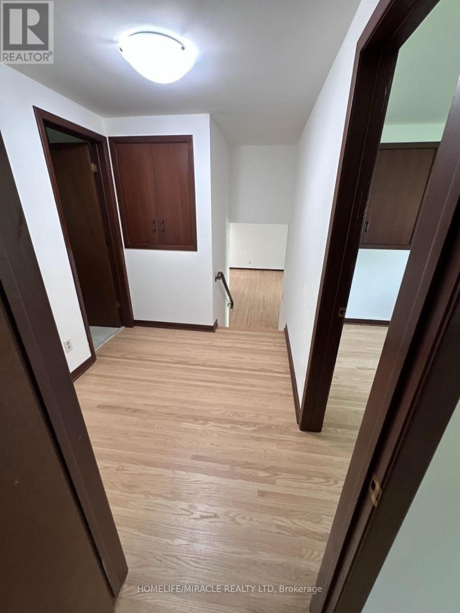 6511 Dorchester Road, Niagara Falls, ON, L2G 5T6 - 7