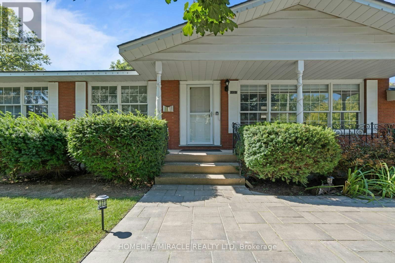 6495 Dorchester Road, Niagara Falls, ON, L2G 5T6
