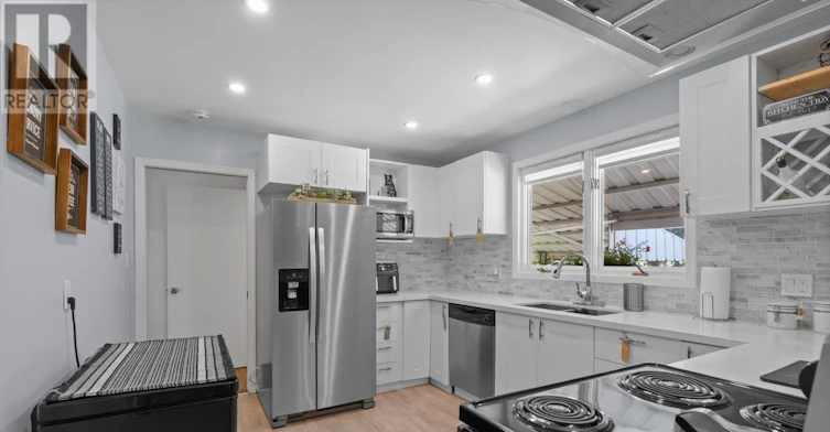 6495 Dorchester Road, Niagara Falls, ON, L2G 5T6 - 6
