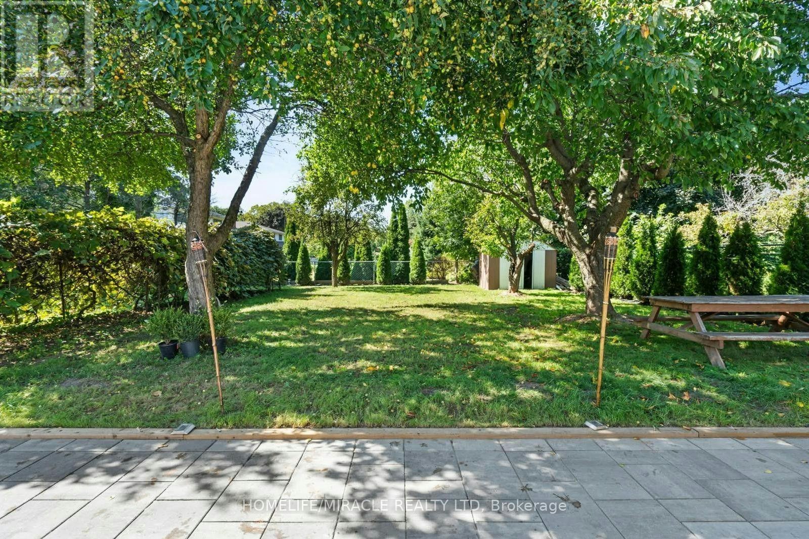 6495 Dorchester Road, Niagara Falls, ON, L2G 5T6 - 20