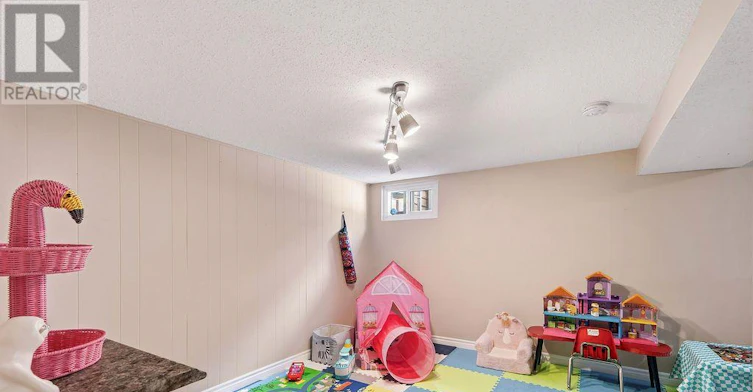 295 Beechgrove Avenue, Ottawa, ON, K1Z 6R4 - 28