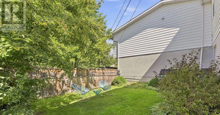 295 Beechgrove Avenue, Ottawa, ON, K1Z 6R4 - 37
