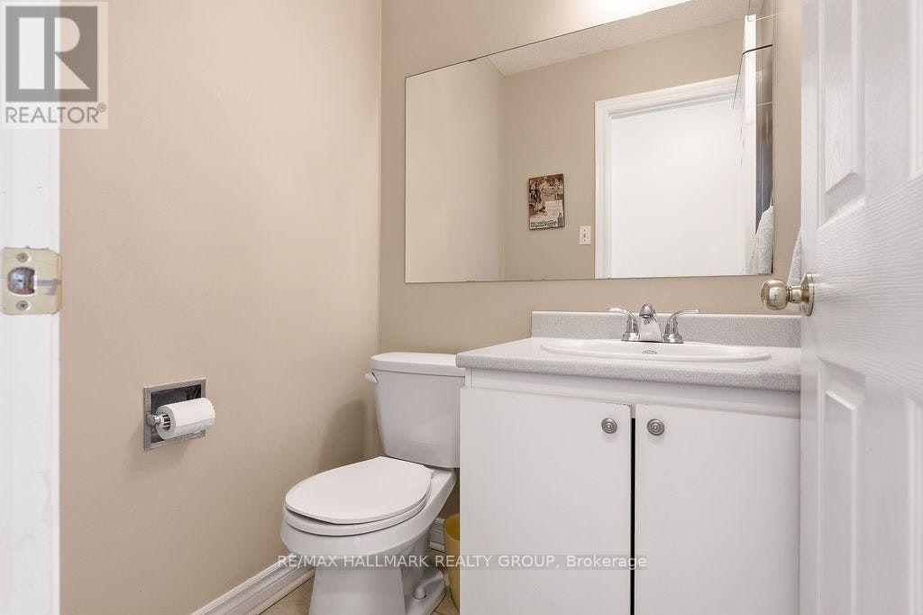 295 Beechgrove Avenue, Ottawa, ON, K1Z 6R4 - 16