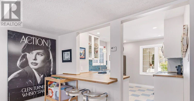 295 Beechgrove Avenue, Ottawa, ON, K1Z 6R4 - 5