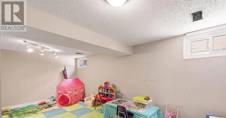 295 Beechgrove Avenue, Ottawa, ON, K1Z 6R4 - 30