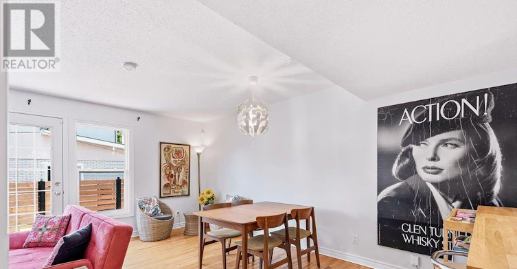295 Beechgrove Avenue, Ottawa, ON, K1Z 6R4 - 12
