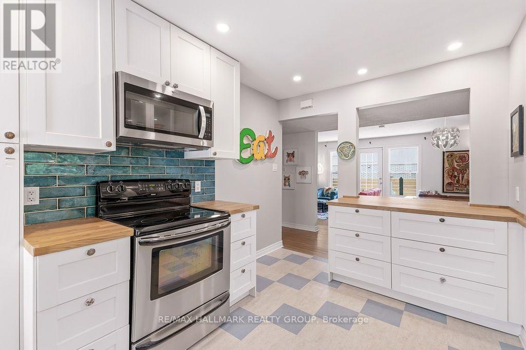295 Beechgrove Avenue, Ottawa, ON, K1Z 6R4 - 8