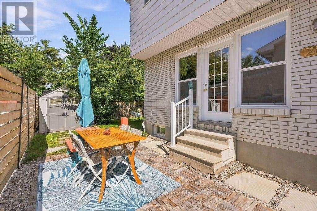 295 Beechgrove Avenue, Ottawa, ON, K1Z 6R4 - 34
