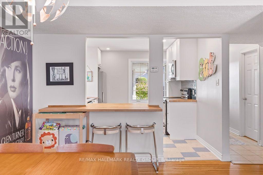 295 Beechgrove Avenue, Ottawa, ON, K1Z 6R4 - 6