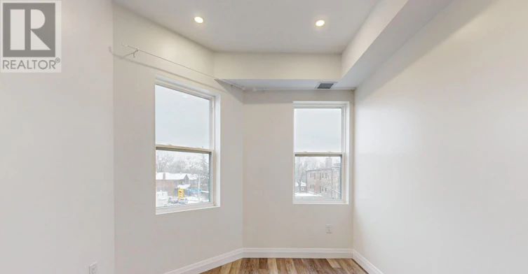 3-254 Armadale Avenue, Toronto, ON, M6S 3K4 - 19