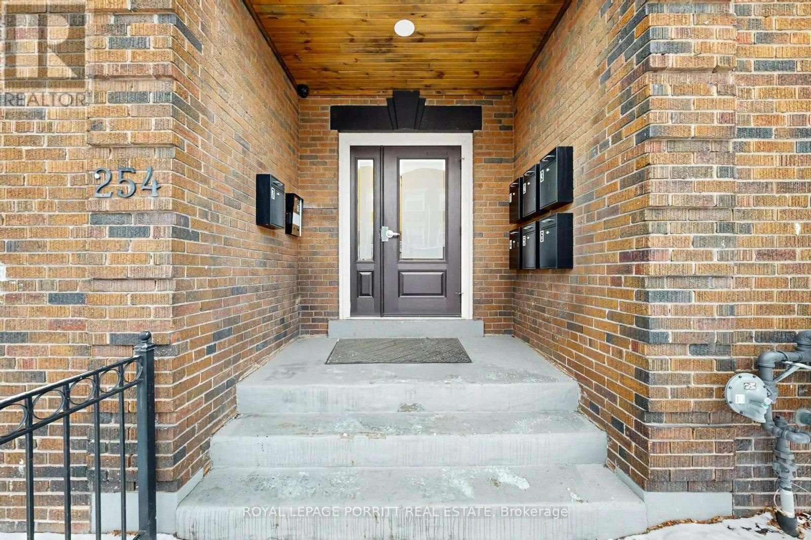 3-254 Armadale Avenue, Toronto, ON, M6S 3K4 - 28