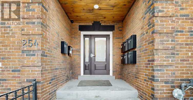 3-254 Armadale Avenue, Toronto, ON, M6S 3K4 - 28