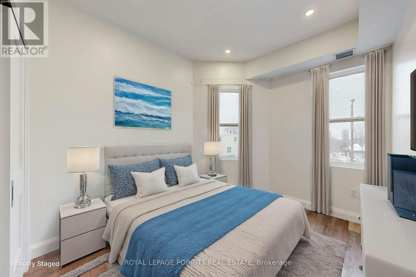 3-254 Armadale Avenue, Toronto, ON, M6S 3K4 - 4