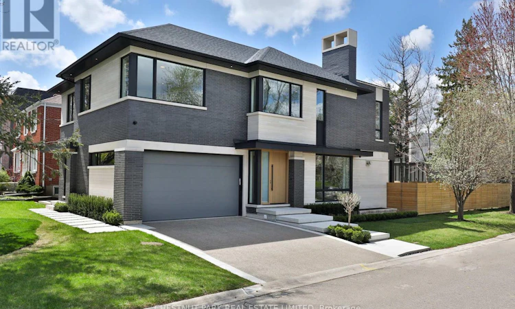 2 Marchwood Drive