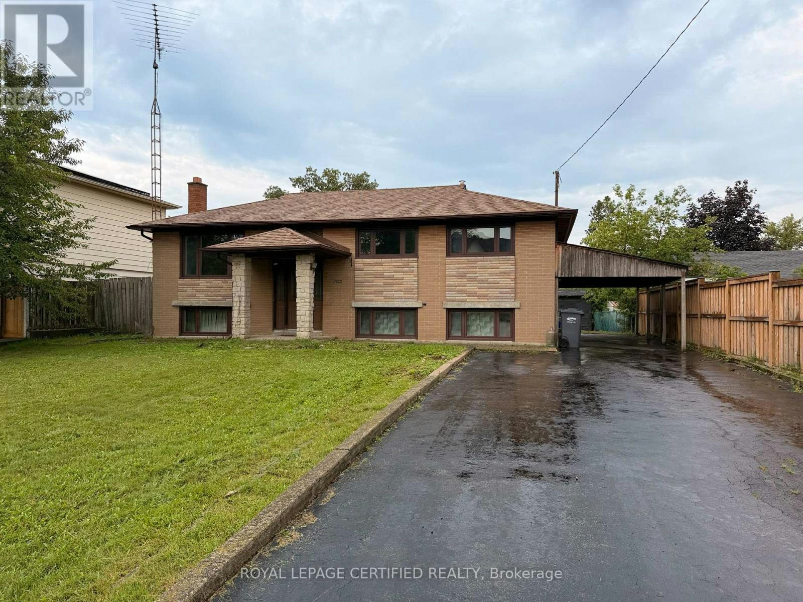 1398 Wren Avenue, Oakville, ON, L6L 2V6